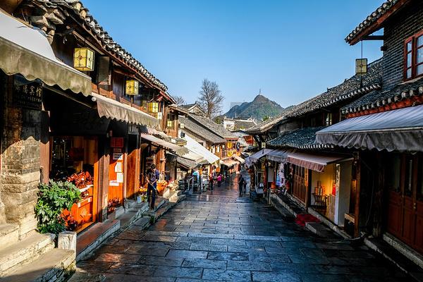 这个小伙子感觉怎么样？要实话实说